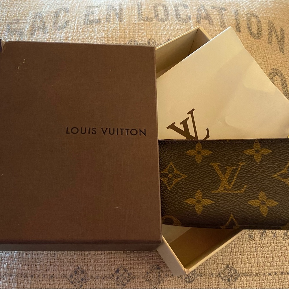 Louis Vuitton Brown Monogram coin purse.